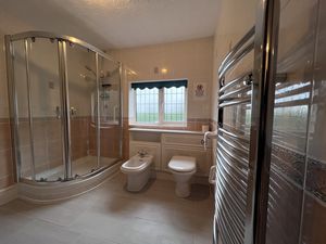 Photo 6- click for photo gallery